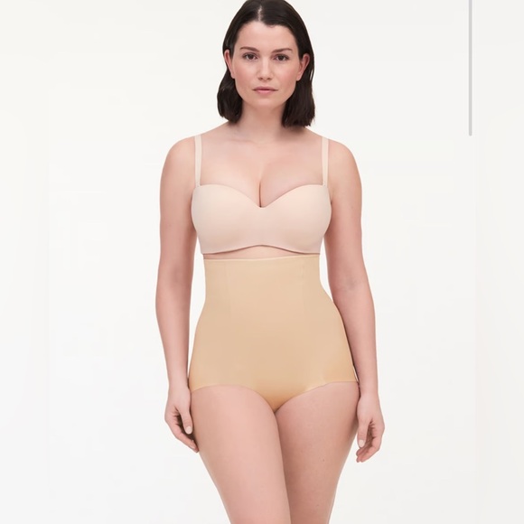Chantelle Women’s Basic Shaping High Waist Briefshaper- Ultra Nude Small